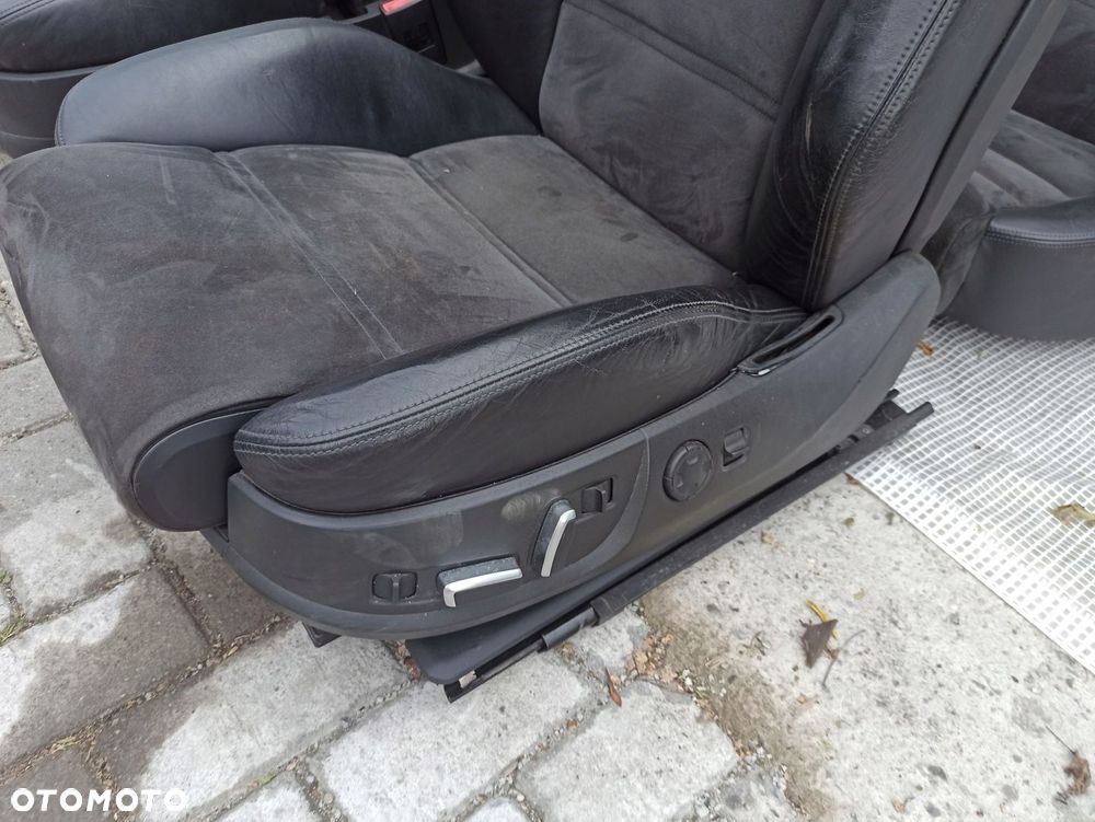 AUDI A8 S8 D3 FOTELE KOMPLET SPORT ALCANTARA ELEKTR GRZANE BOCZKI BO - 11