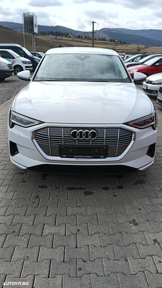 Audi e-tron 50 quattro - 6