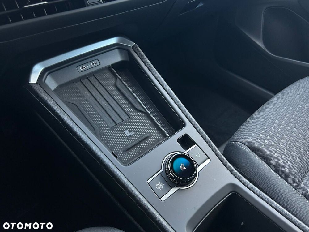 Volkswagen T-Roc - 25