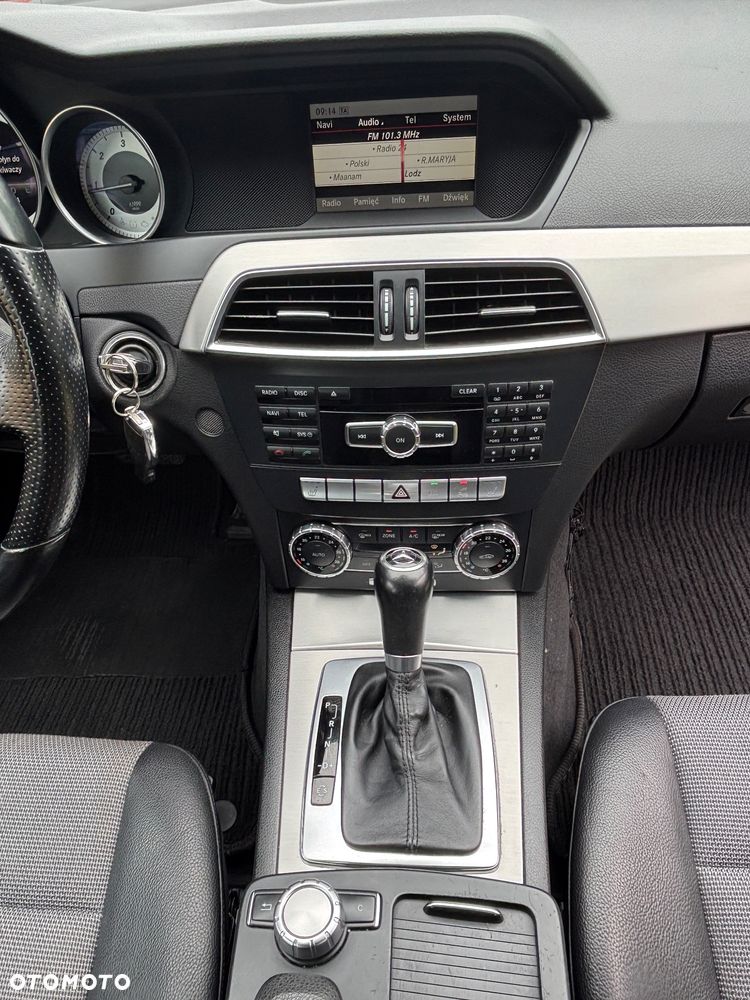 Mercedes-Benz Klasa C 220 CDI 7G-TRONIC Avantgarde Edition - 35