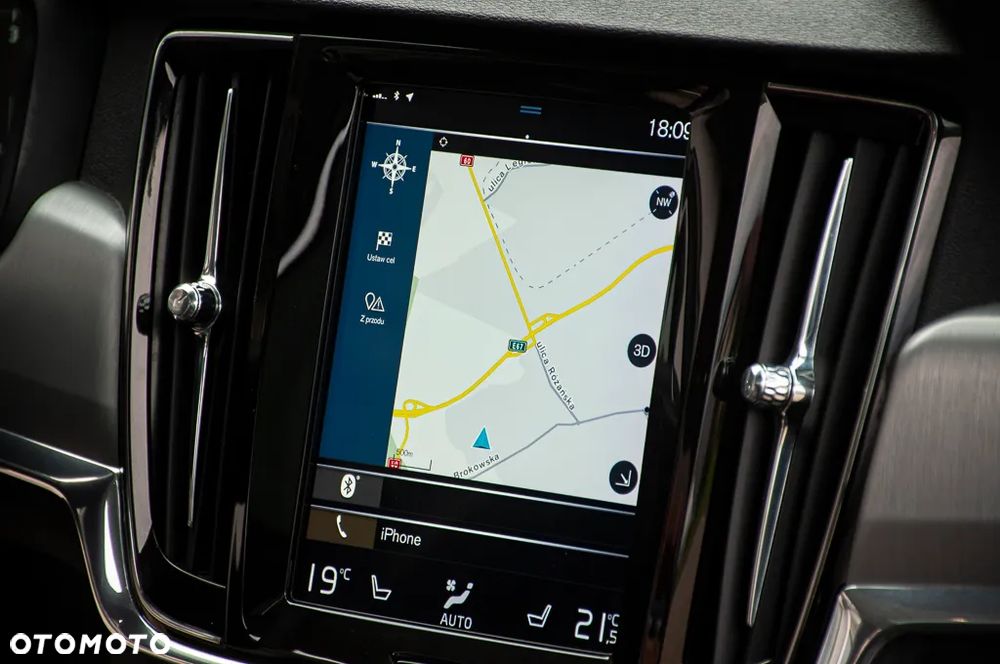 Volvo V90 D4 Geartronic - 32