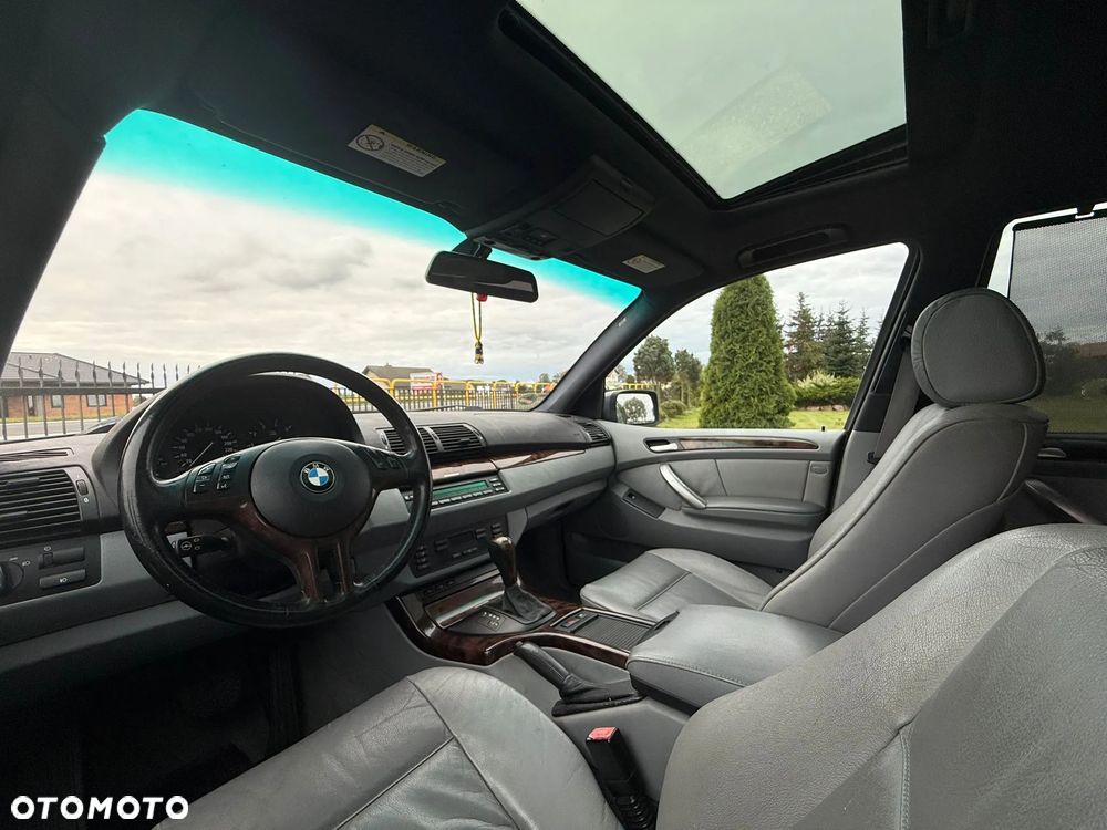 BMW X5 3.0 i - 11