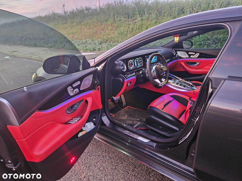 Mercedes-Benz AMG GT - 6