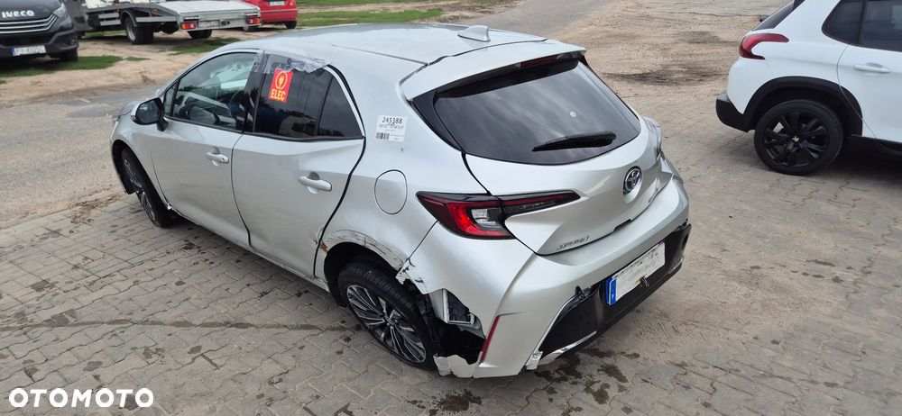 Toyota Corolla 1.8 Hybrid Comfort - 17