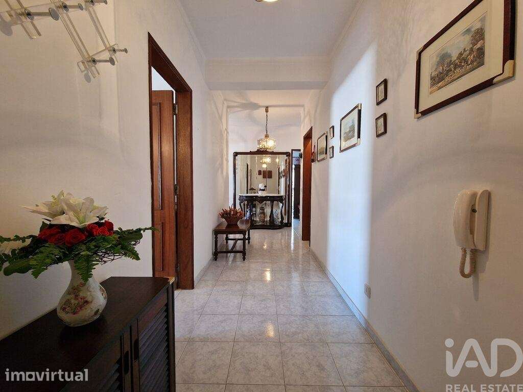 Apartamento T3 em Quelfes de 100 m2 - Grande imagem: 3/33