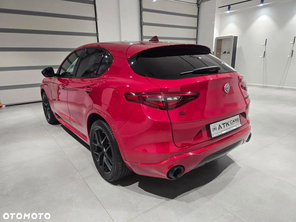 Alfa Romeo Stelvio 2.0 Turbo Veloce Q4 - 6