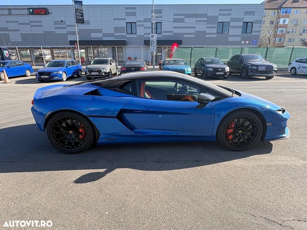 Lamborghini Temerario - 10