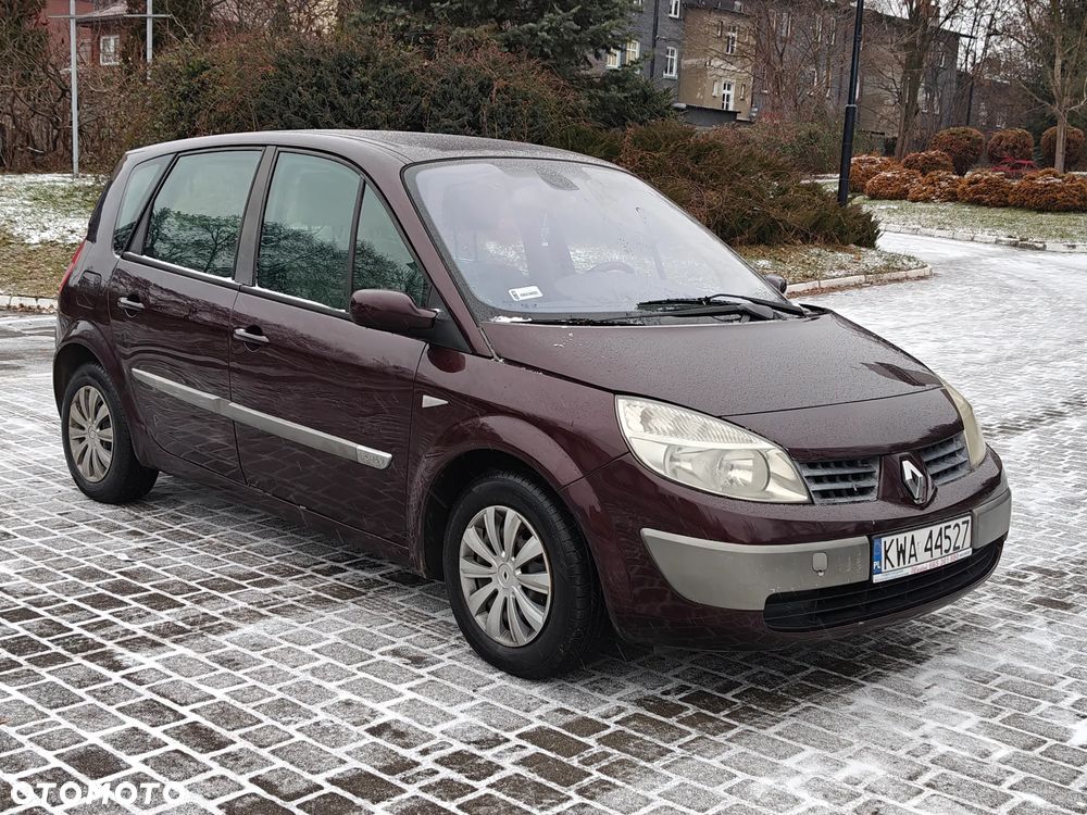 Renault Scenic 1.6 16V Confort Privilege - 14