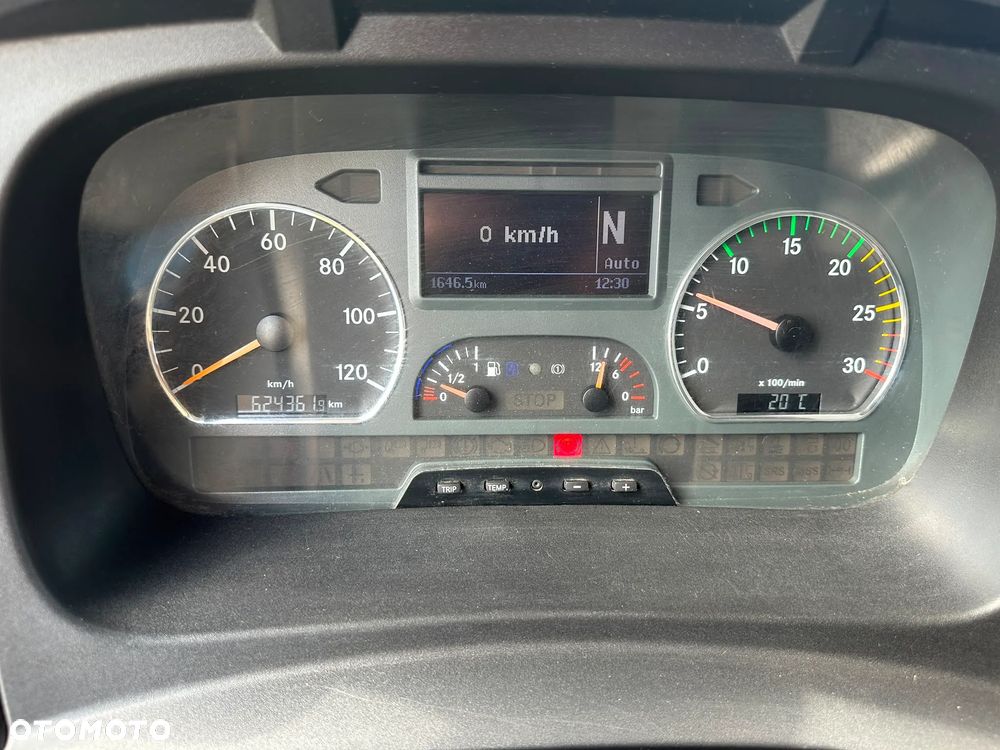 Mercedes-Benz ATEGO - 12