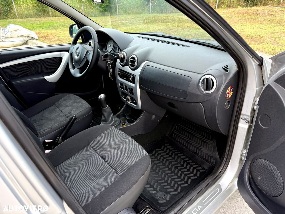 Dacia Logan 1.5 dCi Laureate - 7