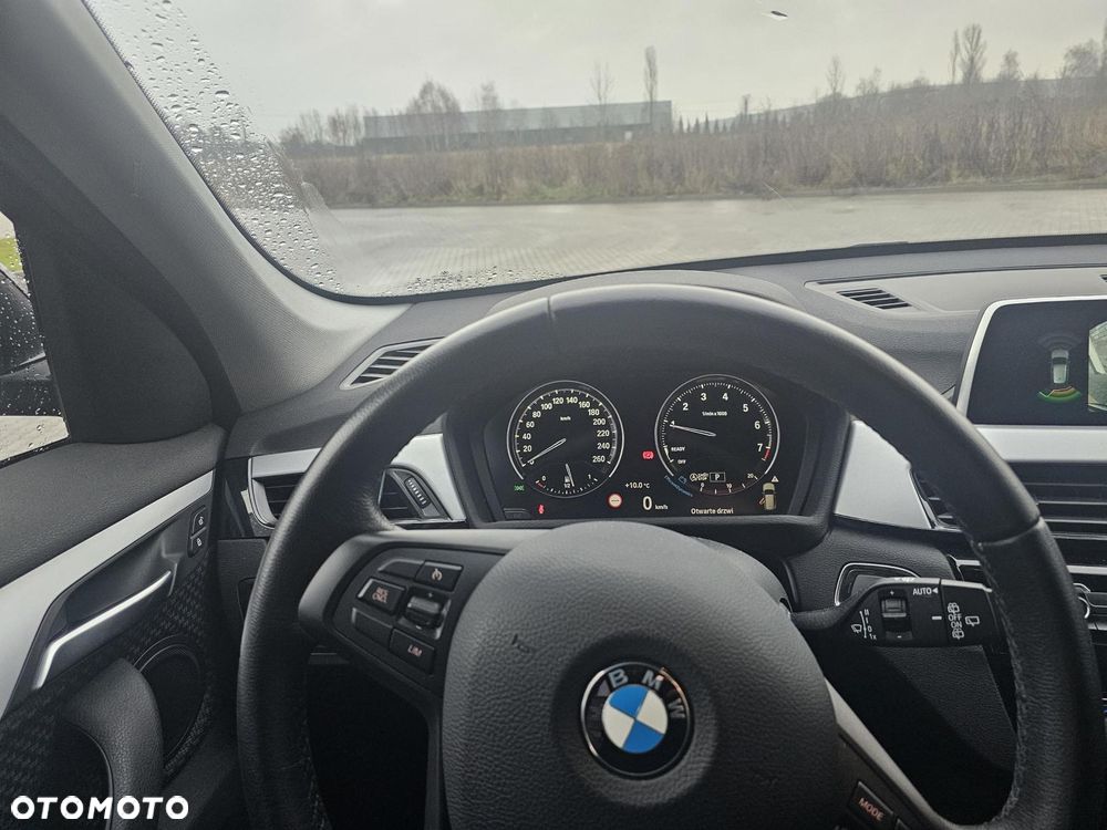BMW X1 sDrive18i Advantage - 20