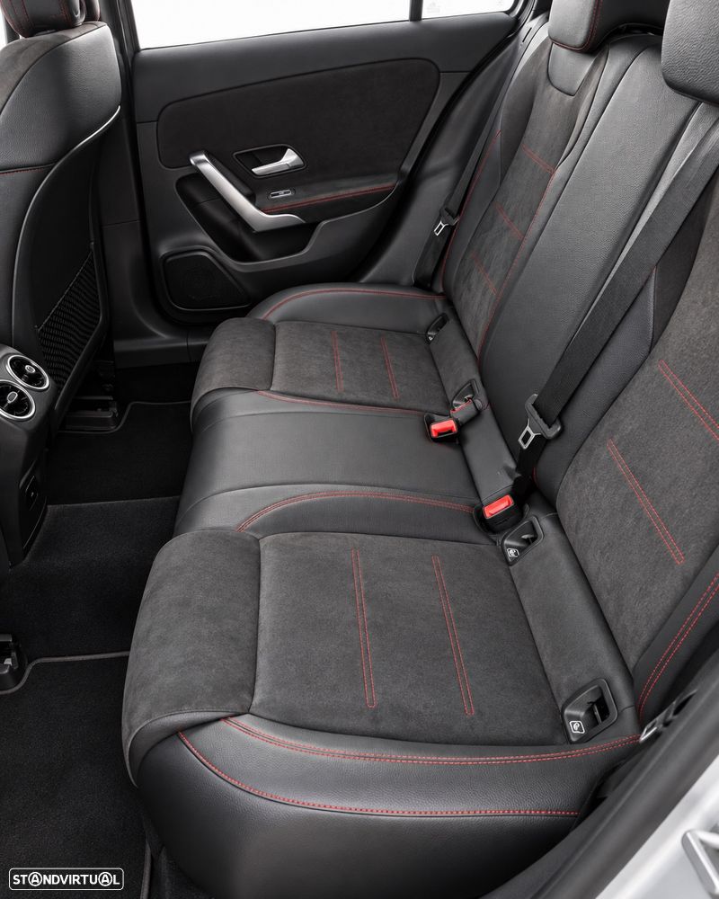 Mercedes-Benz A 180 AMG Line - 10