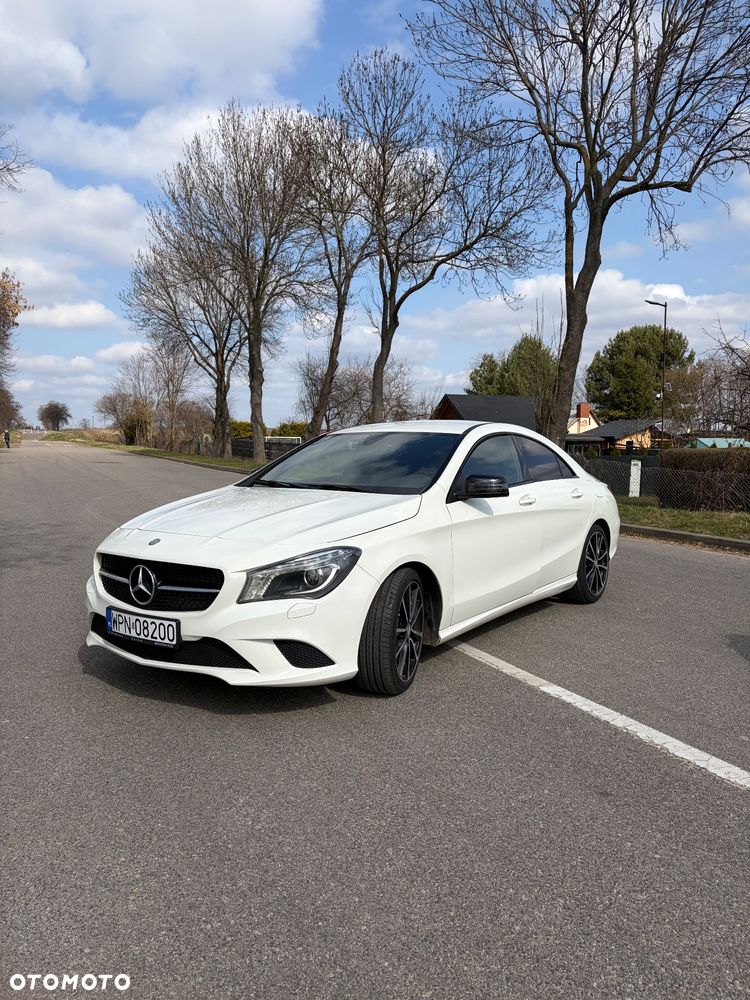 Mercedes-Benz CLA 200 Peak Edition - 2
