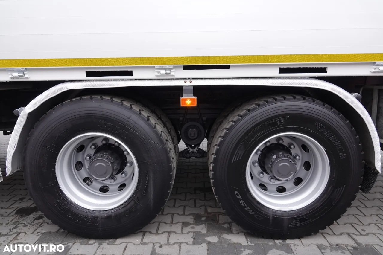 Renault C 380 / 6x4 / CUTIE 6,6 m / + HDS HIAB 188 x-hiduo inaltime: 12,5 M / RADIO CONTROL / 2017 / EURO 6 - 24