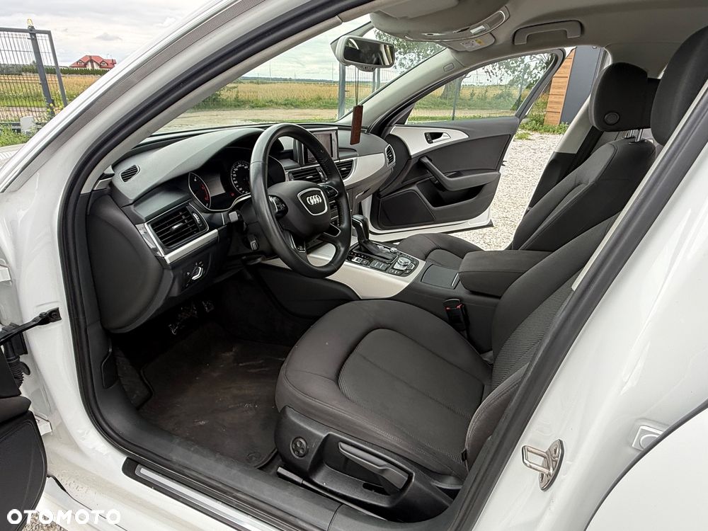 Audi A6 Avant 2.0 TDI Ultra S tronic - 13