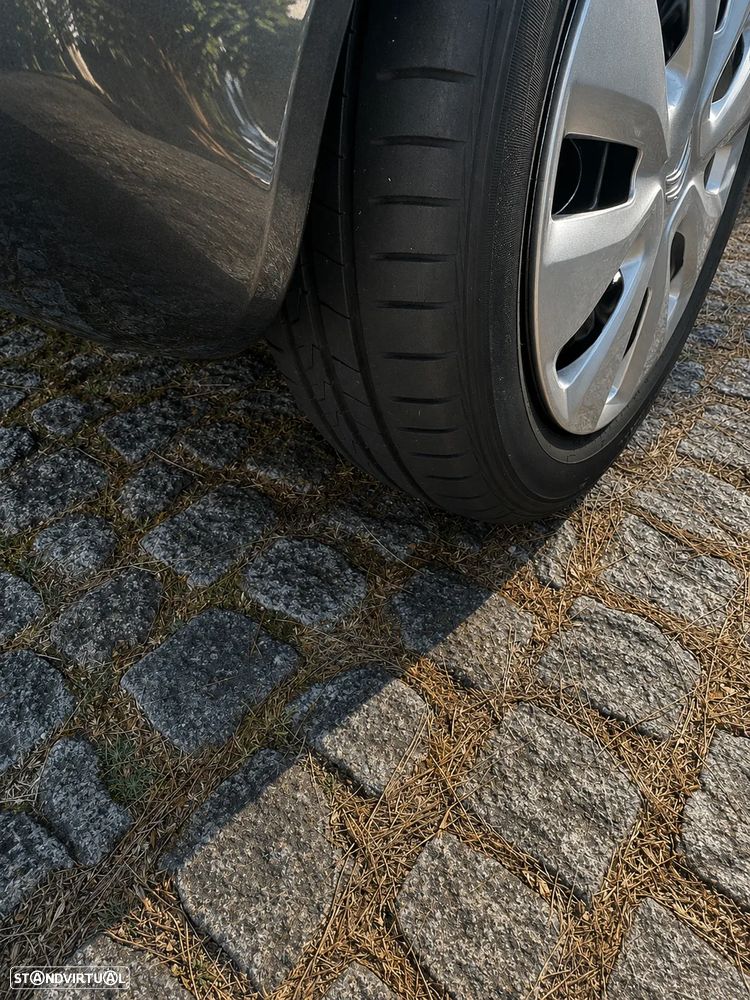 Citroën C1 1.0 VTi Feel S&S - 7