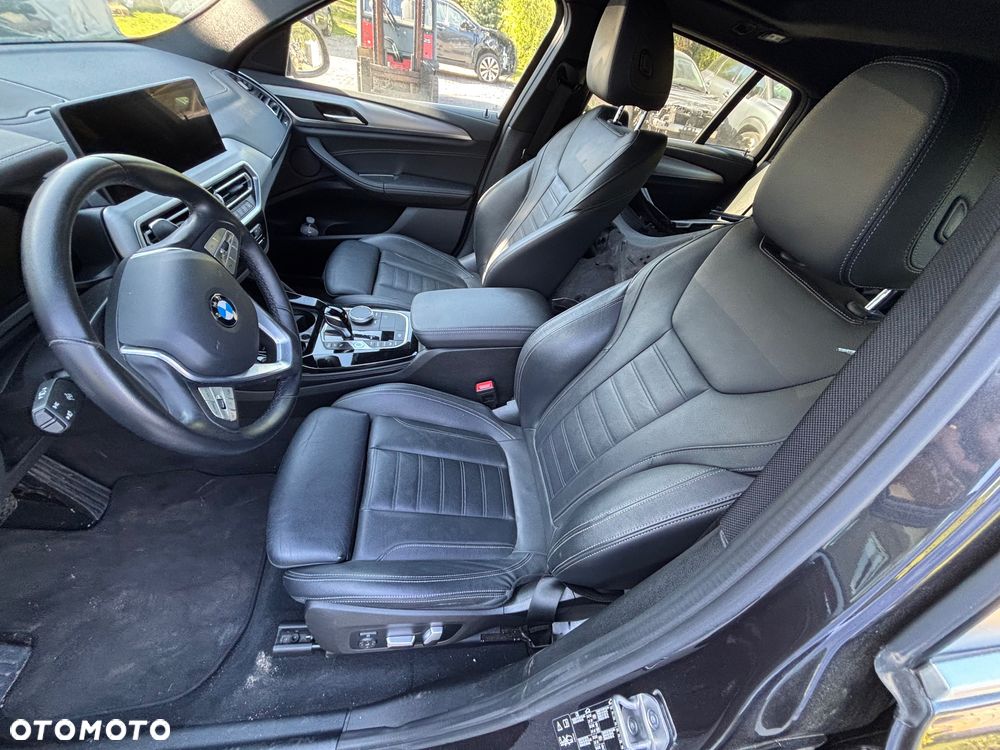 BMW X4 - 11
