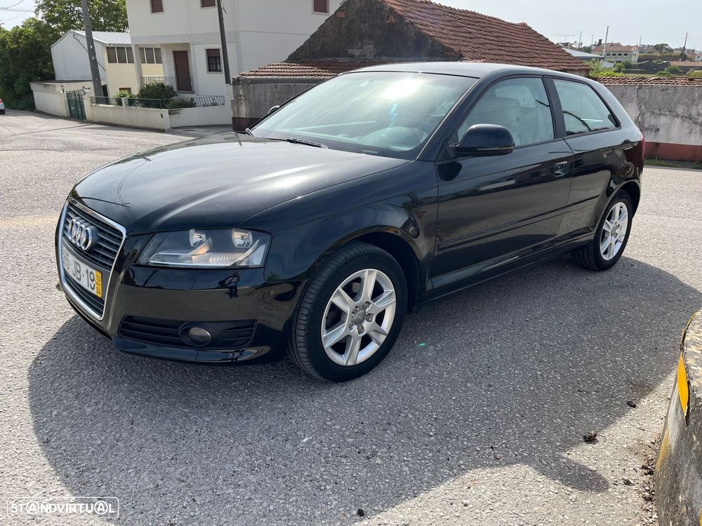 Audi A3 1.6 TDI Sport - 1