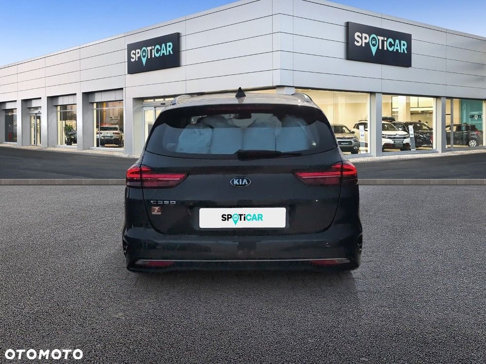 Kia Ceed 1.6 CRDi SCR M DCT - 6