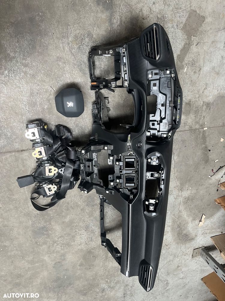 Kit airbaguri Peugeot 2008 2021 - 2