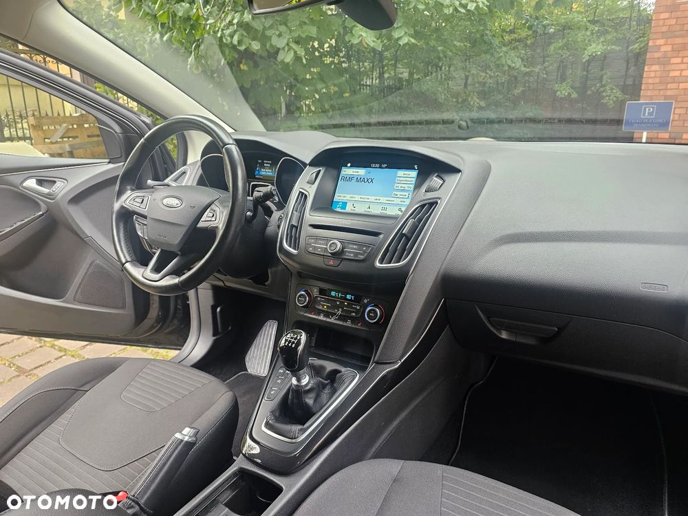 Ford Focus 1.5 TDCi DPF Start-Stopp-System Titanium - 13