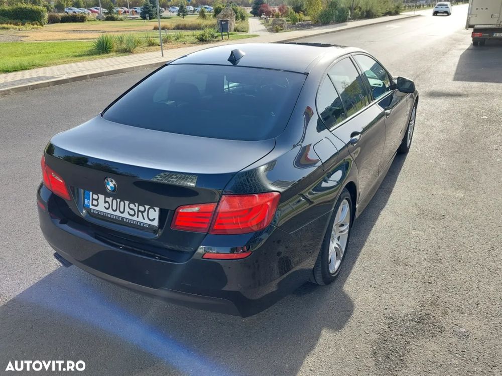 BMW Seria 5 530d xDrive AT - 14