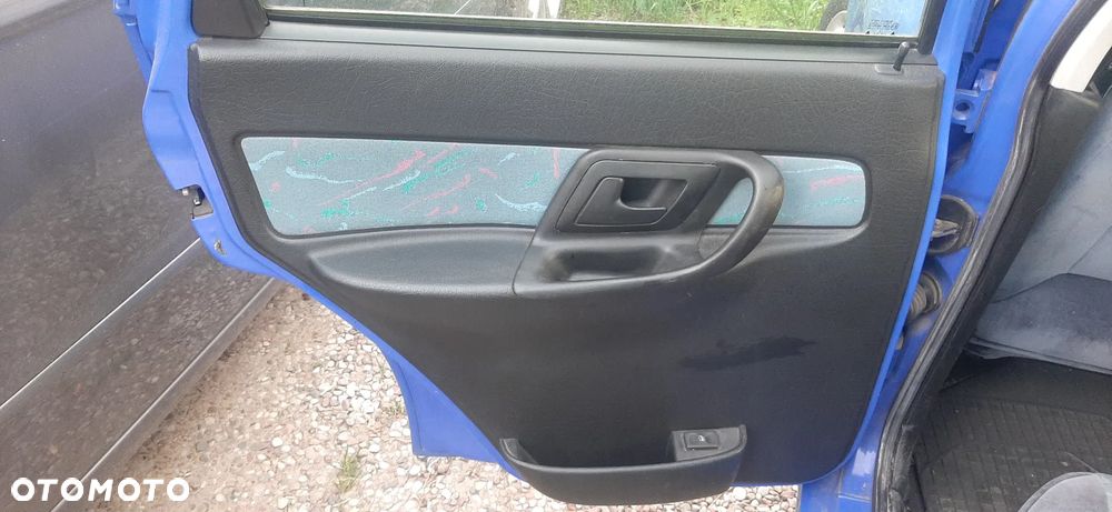 Seat Ibiza 1.0i Select - 15