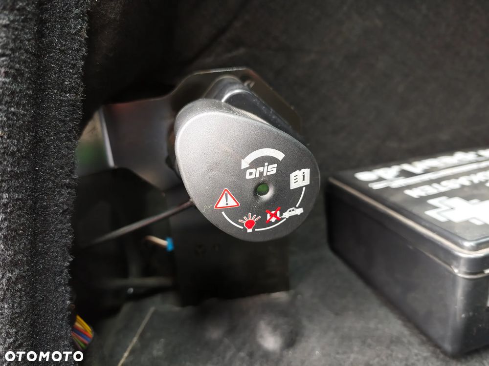 Mercedes-Benz Klasa E - 29