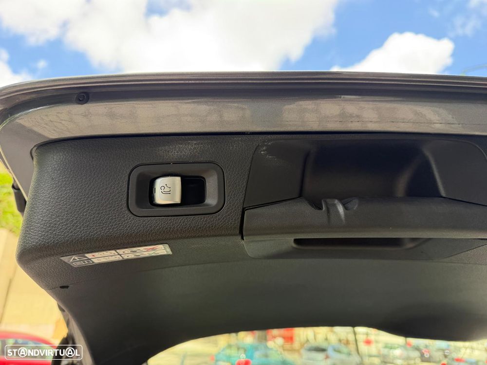 Mercedes-Benz C 220 d 4Matic Station 9G-TRONIC Avantgarde - 25