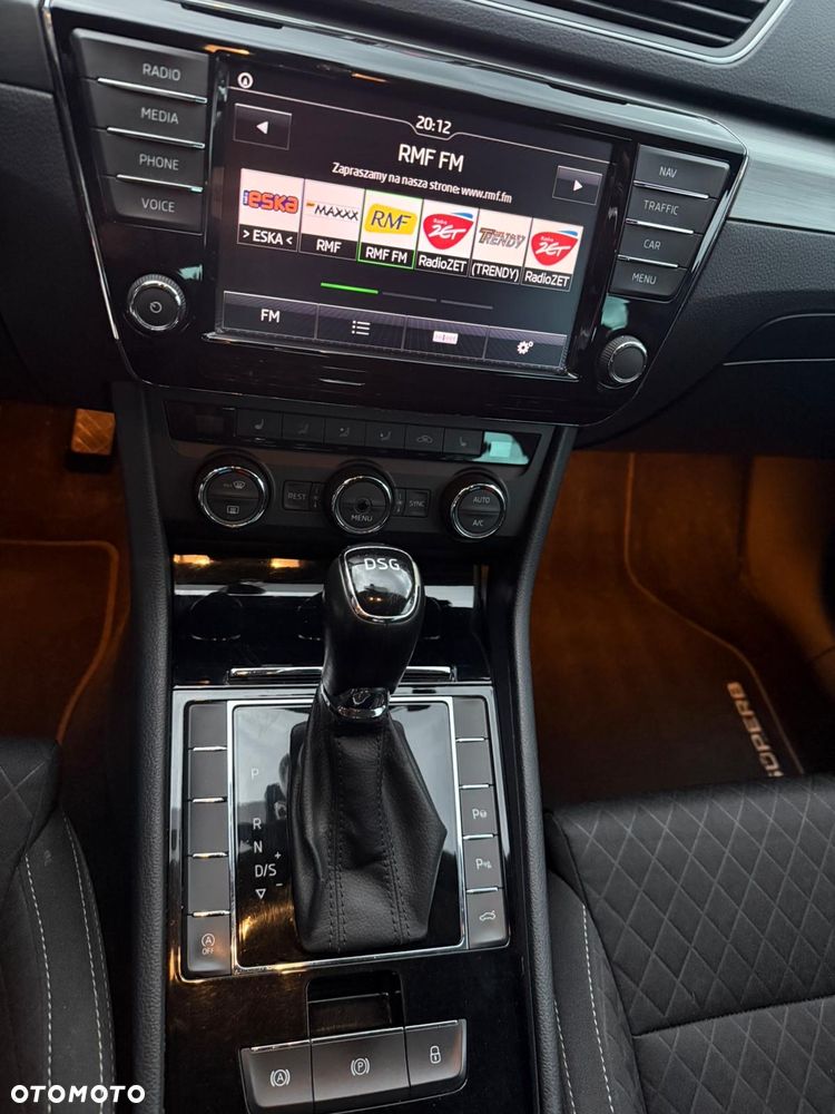 Skoda Superb 1.6 TDI Style DSG - 10