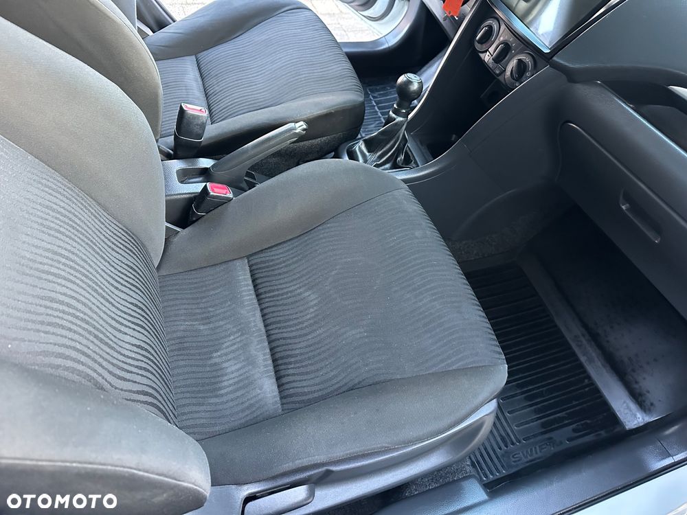 Suzuki Swift 1.2 Club - 15