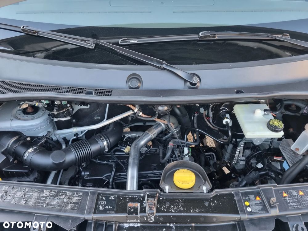 Renault Master Brygadòwka 7 osobowa - 20