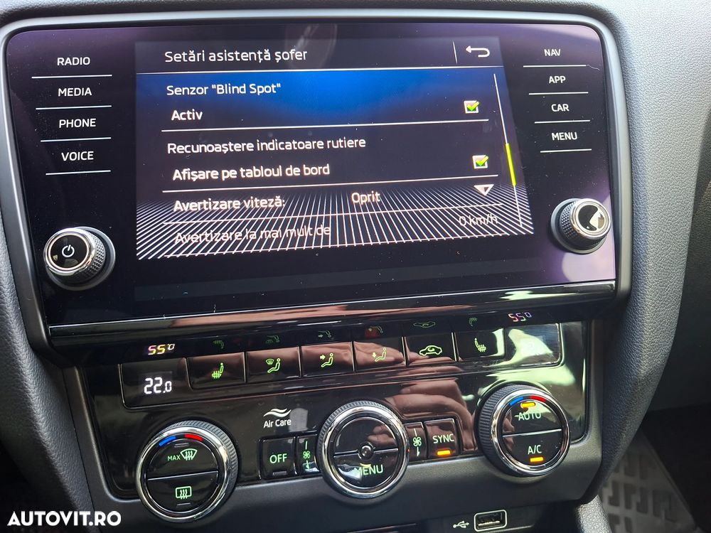 Skoda Octavia 2.0 TDI (Green tec) DSG Style - 35