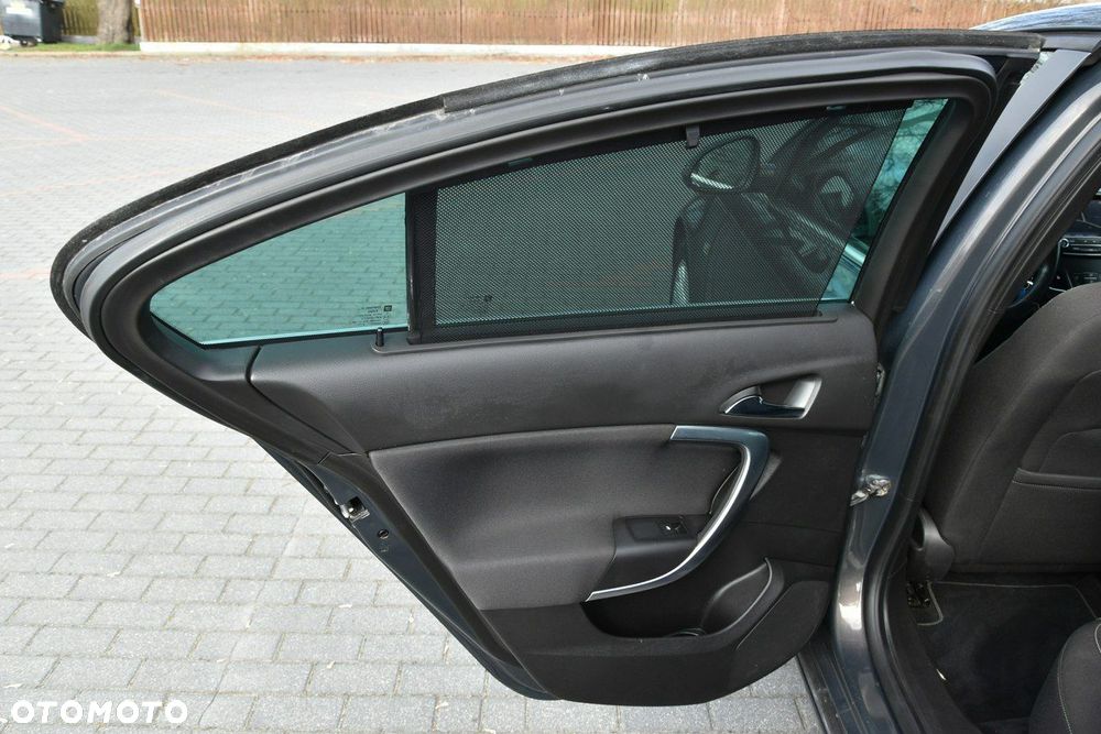 Opel Insignia 2.0 T Active 4x4 S&S - 13