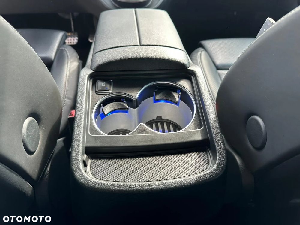 Mercedes-Benz Klasa V 300 d 4-Matic Avantgarde 9G-Tronic (ekstra d³) - 12