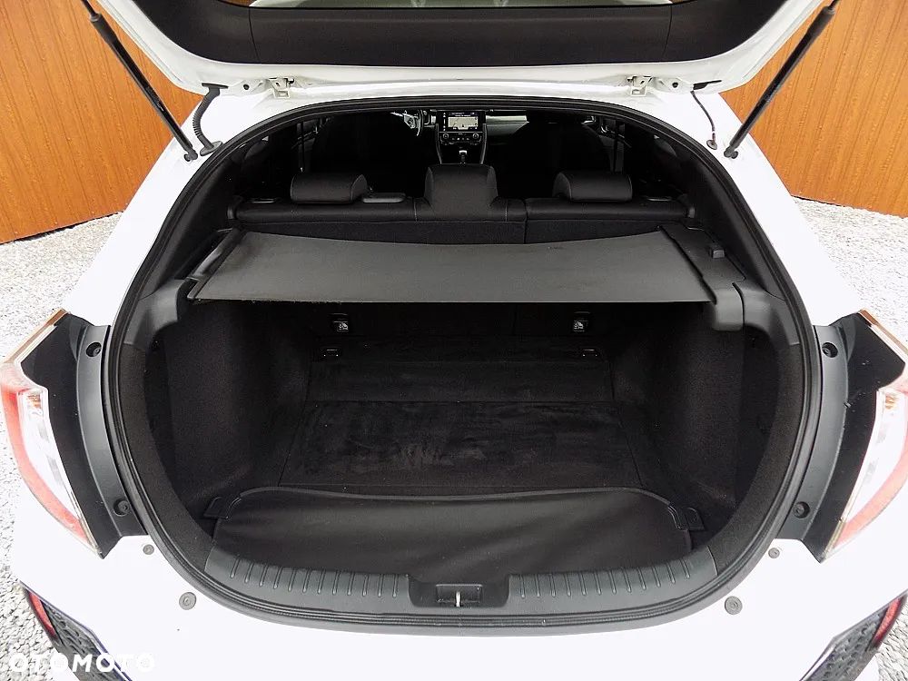 Honda Civic 1.0 i-VTEC Turbo CVT Executive - 19