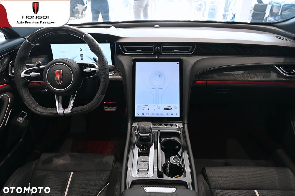 Hongqi H6 - 12