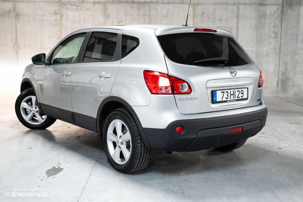 Nissan Qashqai 2.0 Acenta CVT - 38