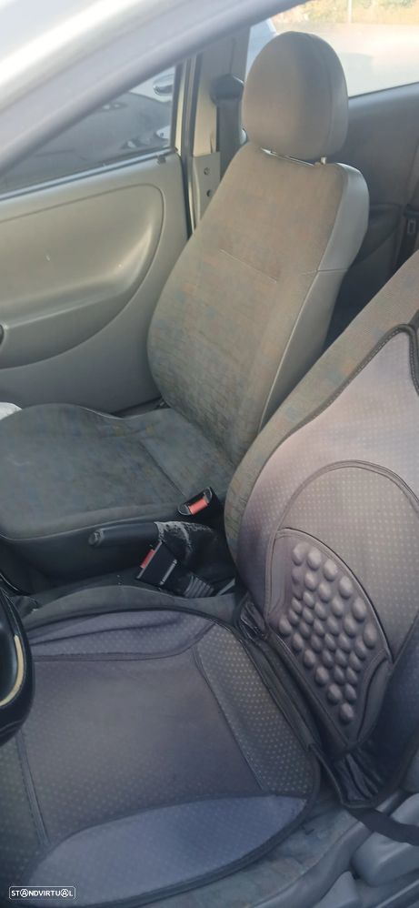 Opel Corsa 1.0 12V Confort - 5
