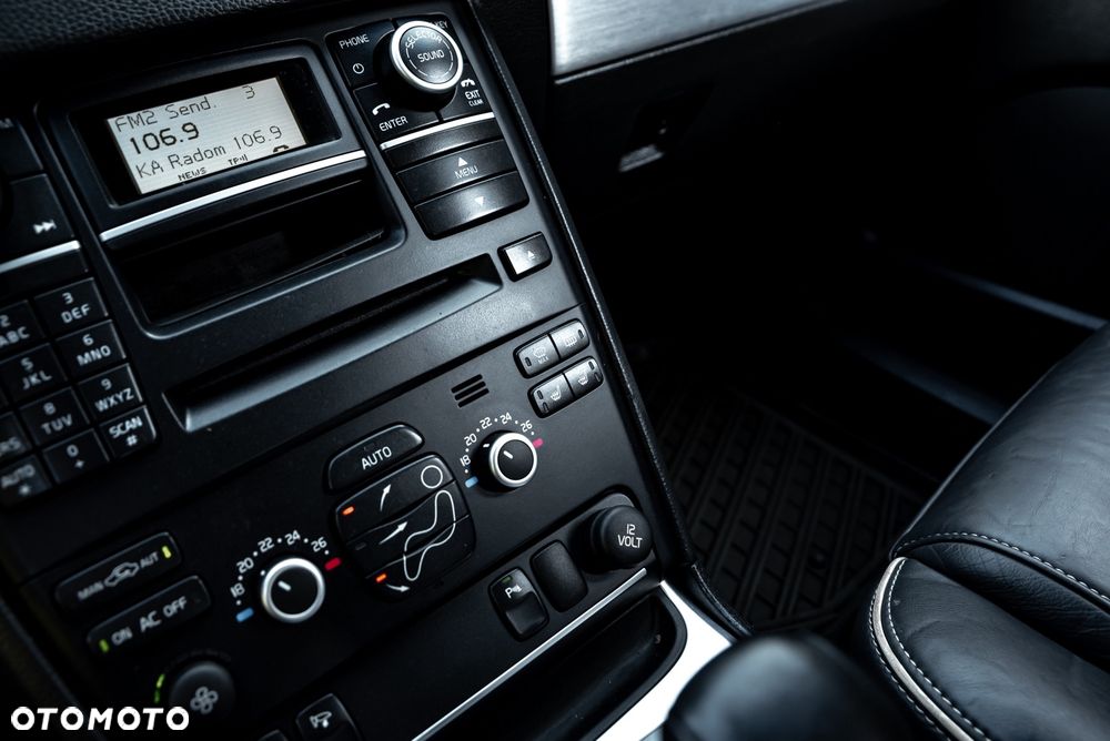 Volvo XC 90 D5 AWD Geartonic Summum - 34