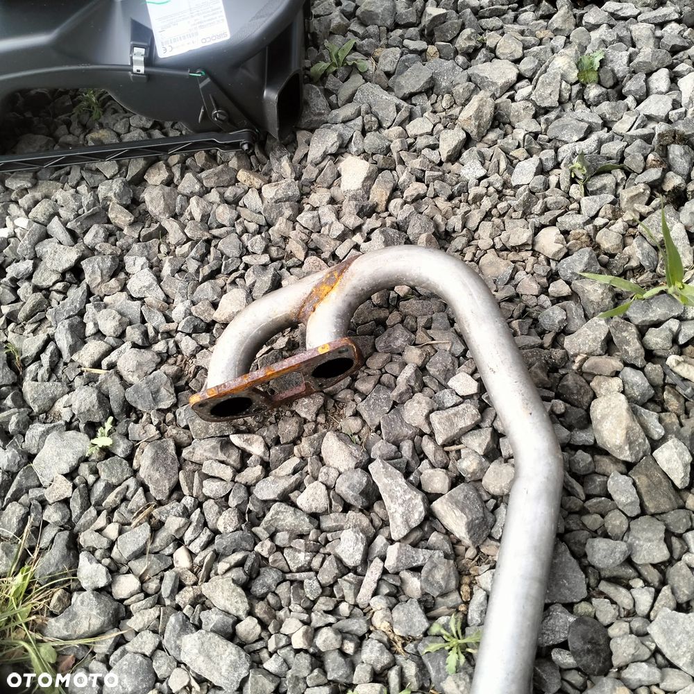 AIXAM 2022 MINI AUTO KOLEKTOR WYDECHOWY RURA - 1