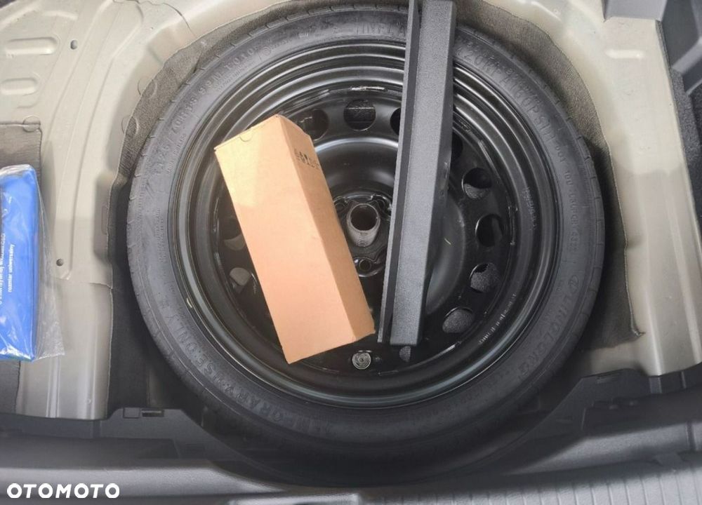 Volkswagen T-Cross - 18
