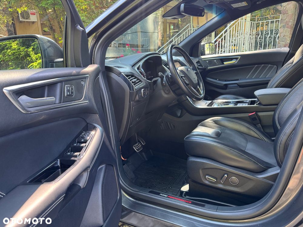 Ford Edge - 15