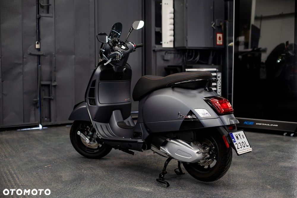 Vespa GTS - 2