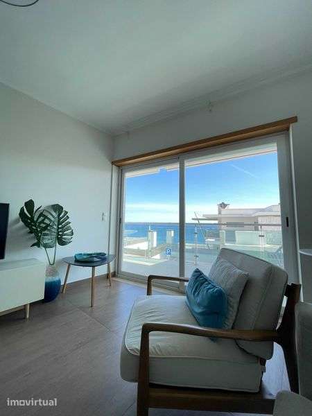 Apartamento T2 com vista de mar e parqueamento - Grande imagem: 3/11