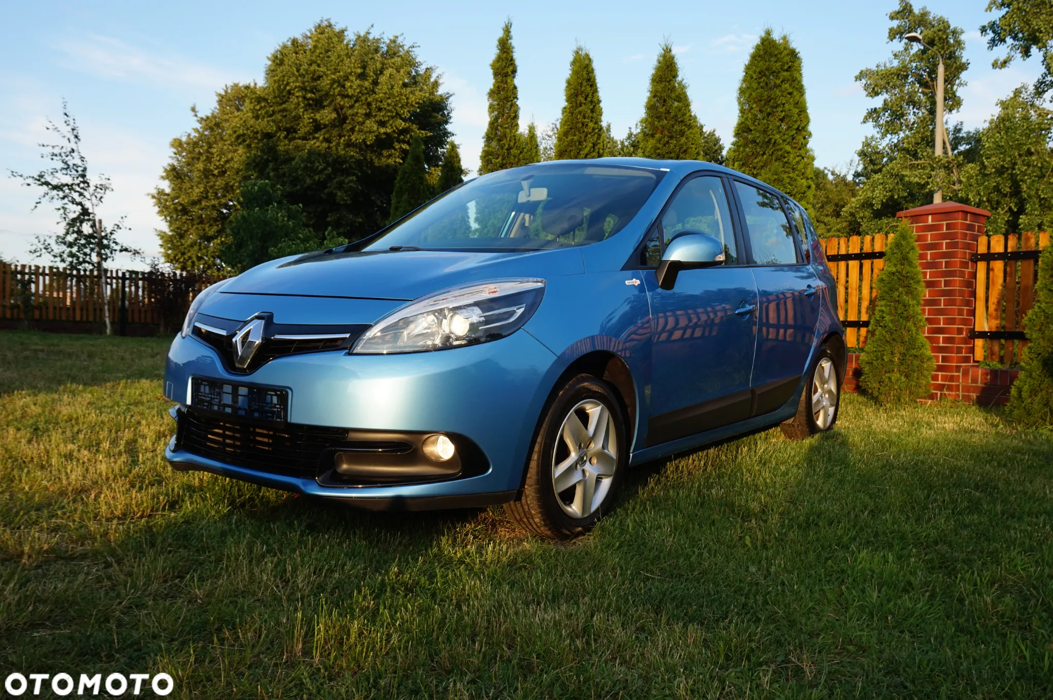 Renault Scenic 1.6 16V 110 TomTom Edition - 3