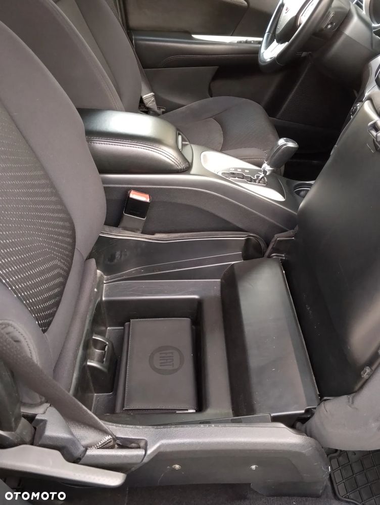 Fiat Freemont 2.0 Multijet Urban AWD - 19