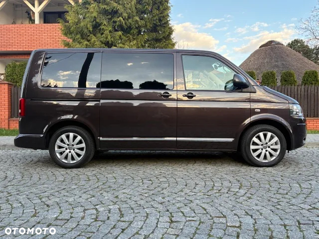 Volkswagen Multivan - 14