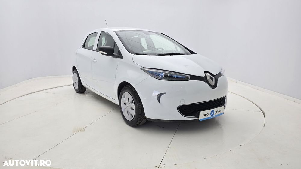 Renault ZOE - 6