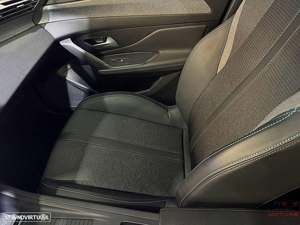 Peugeot 308 1.2 Hybrid Allure e-DCS6 - 21